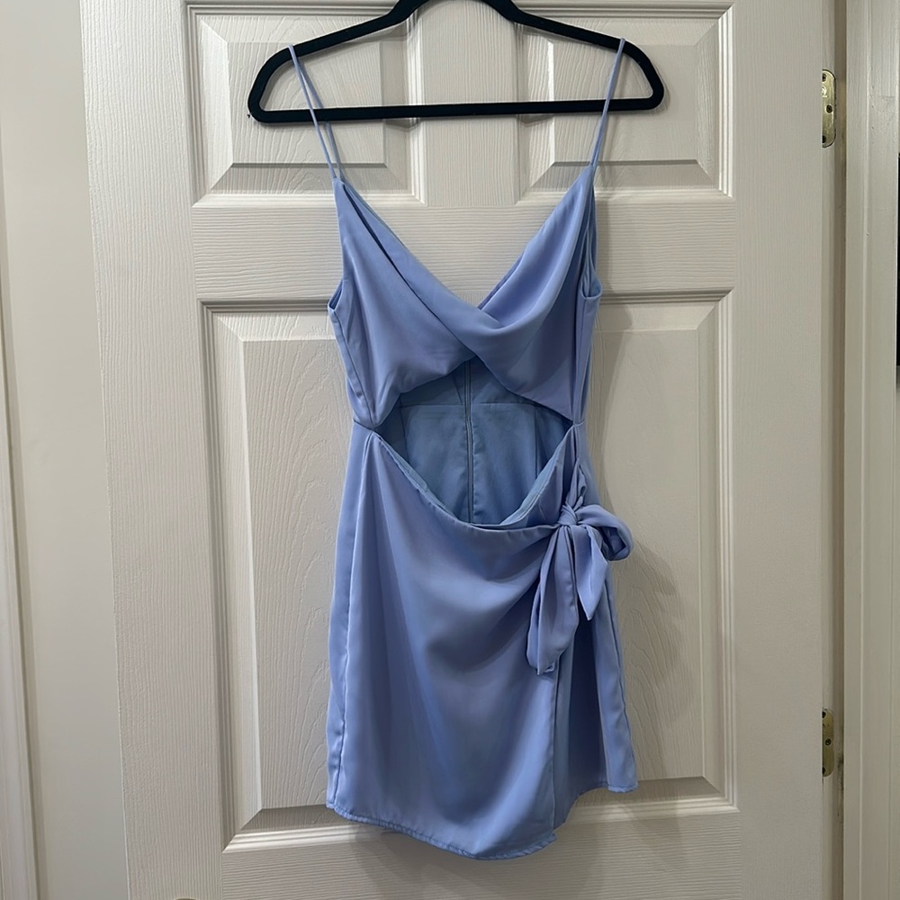 Superdown- Kamryn Side Tie Dress in Light Blue